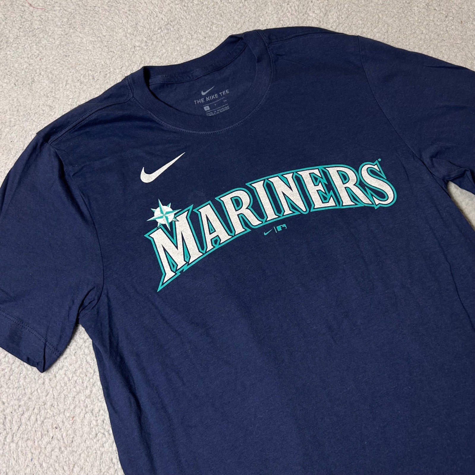 NEW Seattle Mariners T-Shirt Mens S Navy Blue Nike MLB Jackie Robinson 42 Tee