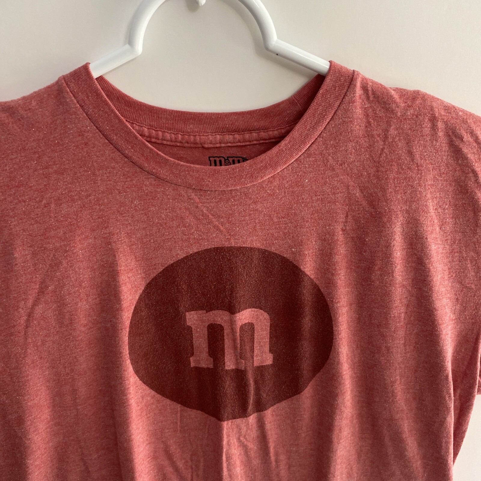 M&M Red Candy Graphic T-Shirt XL Cotton Poly Blend EUC