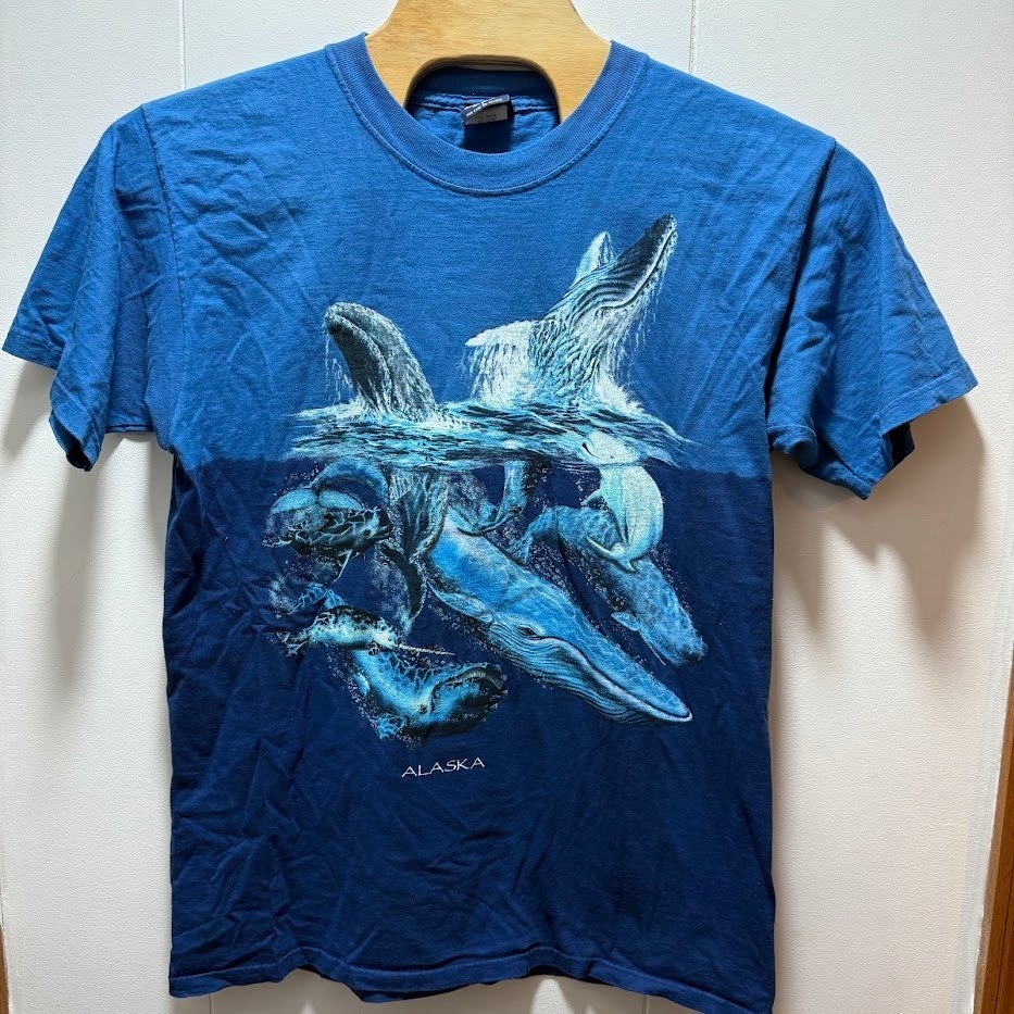 Polar Graphics USA Mens Large Blue Alaska Whale Ocean Graphic T Shirt Cotton