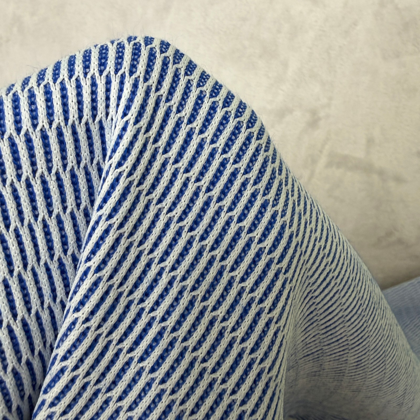 Hanes Vintage Thermal Top Blue/White Textured Weave Pattern XL 50/50 blend knit