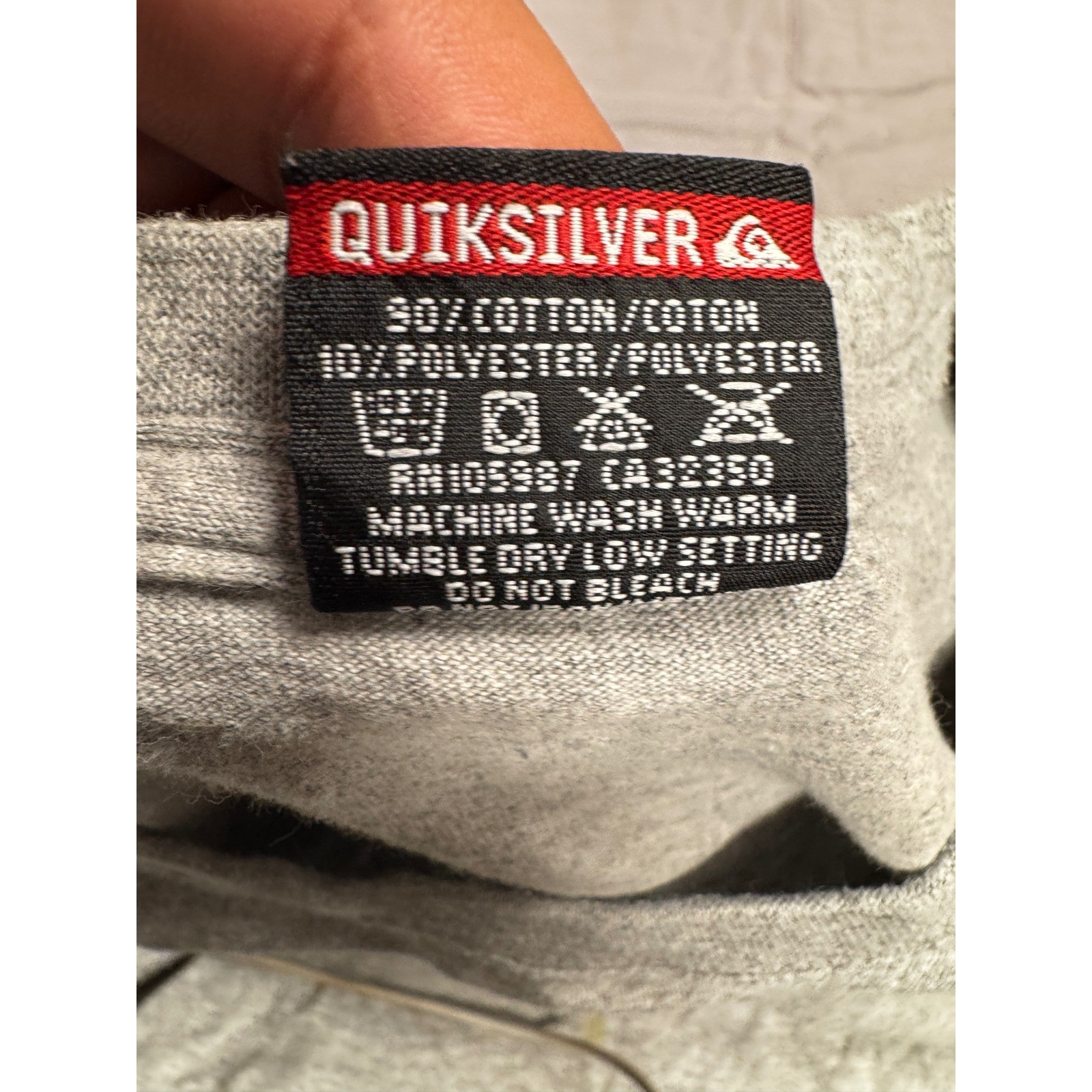 Vintage Quiksilver Graphic T-Shirt XXL Gray Blue Logo Surf Skate Mens Tee