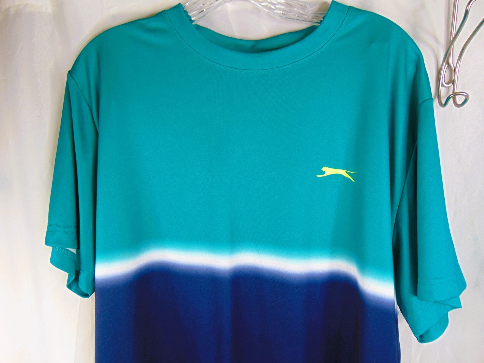 Slazenger T Shirt Mens XL Short Sleeve Crew Neck Logo Sports Casual Outdoors