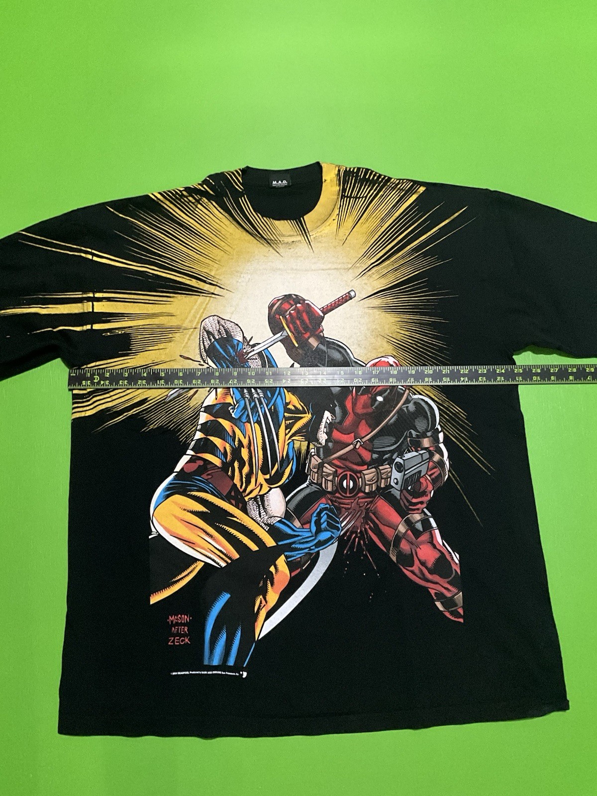 Mask And Disguise Deadpool Vs Wolverine Tee Black Multi Size XL