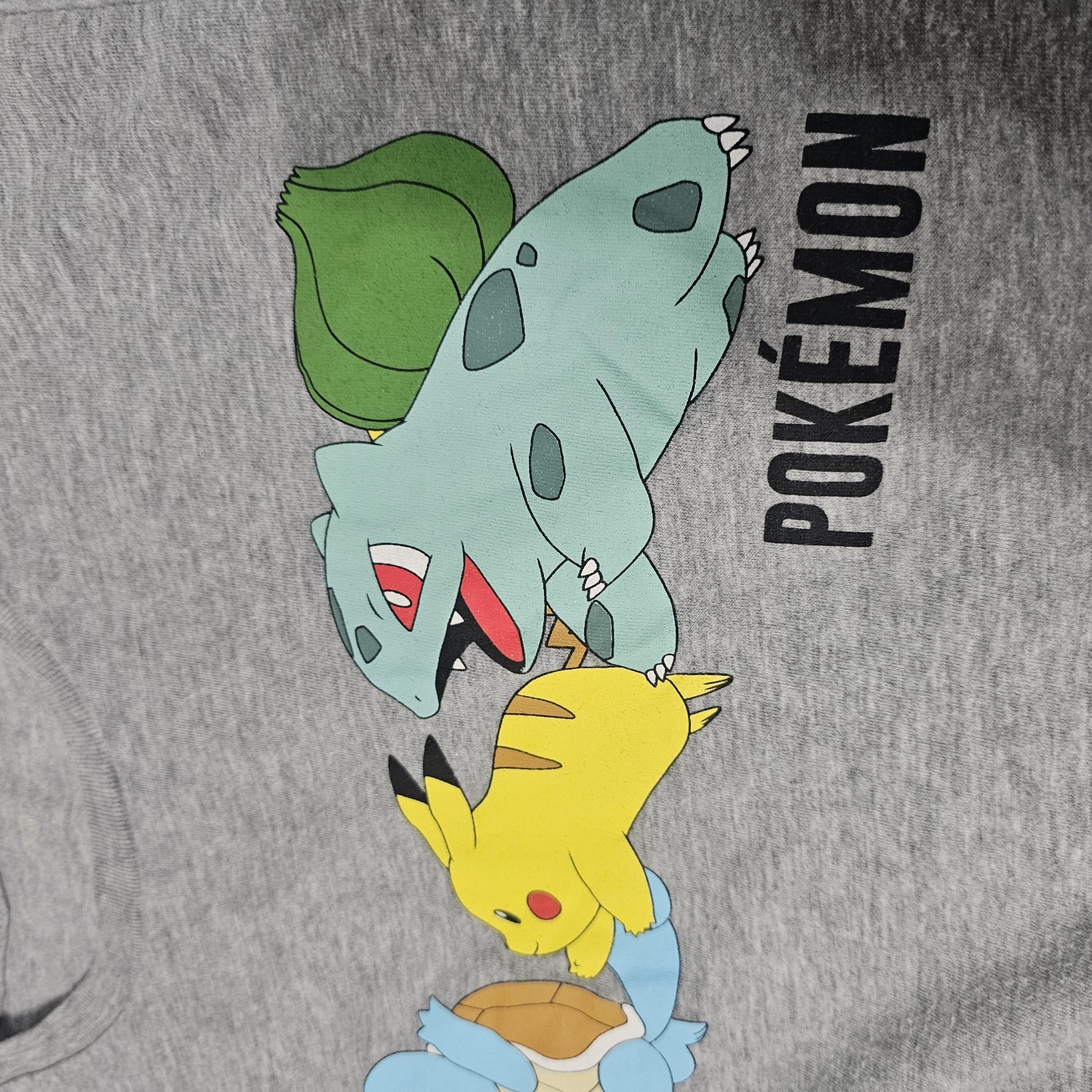 Pokémon T-Shirt Adults L Gray Graphic Pikachu Charmander Print See Measurements