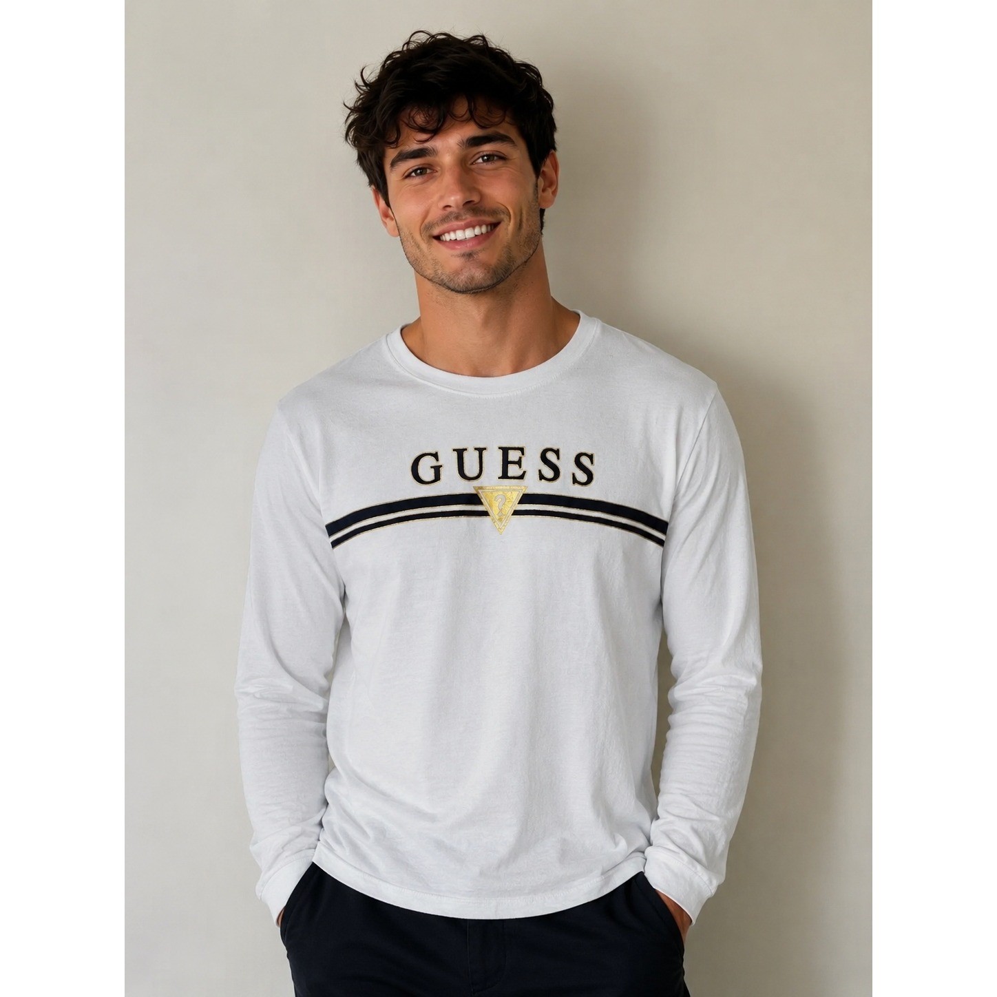 GUESS Mens White Long Sleeve Graphic Logo Tee Shirt Gold Foil Navy Stripe M Y2K