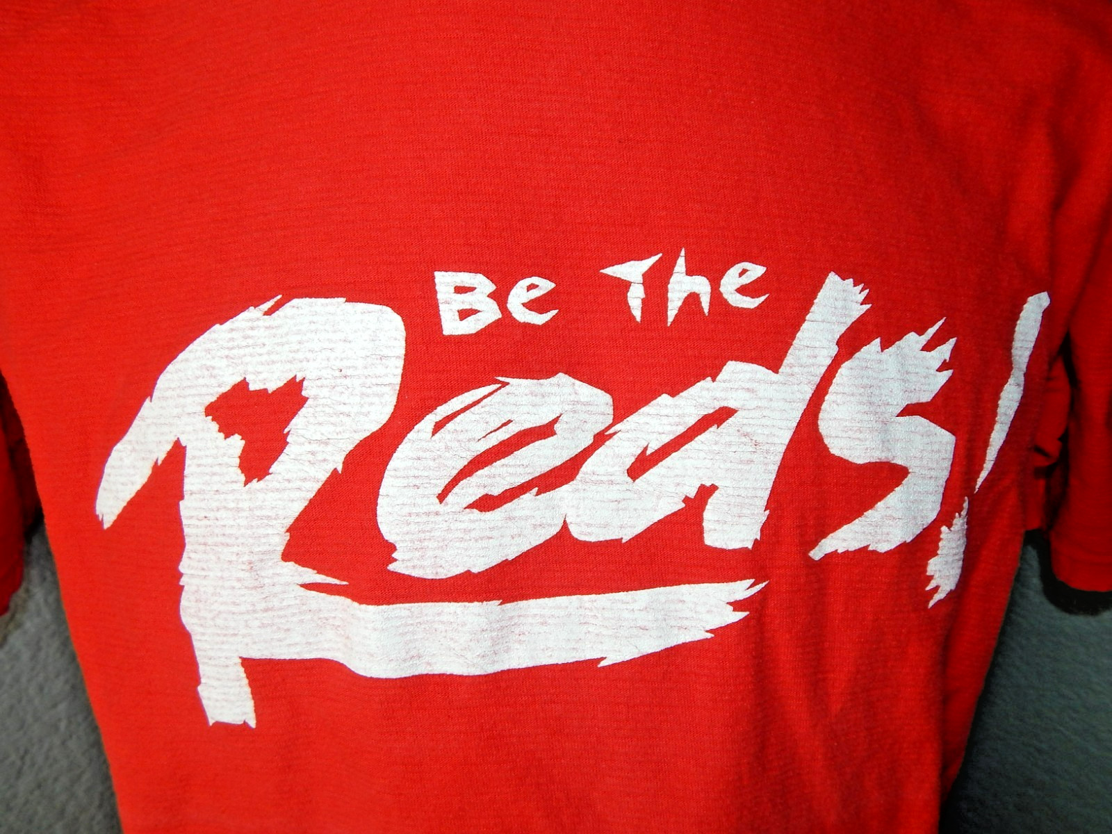 vtg Be the Reds Men’s Size L 2002 South Korea World Cup soccer t shirt ONEITA