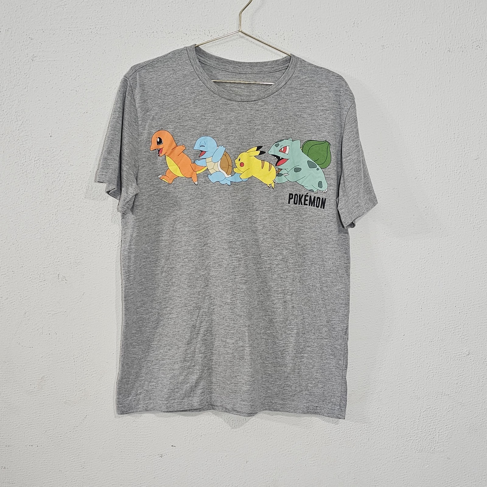 Pokémon T-Shirt Adults L Gray Graphic Pikachu Charmander Print See Measurements