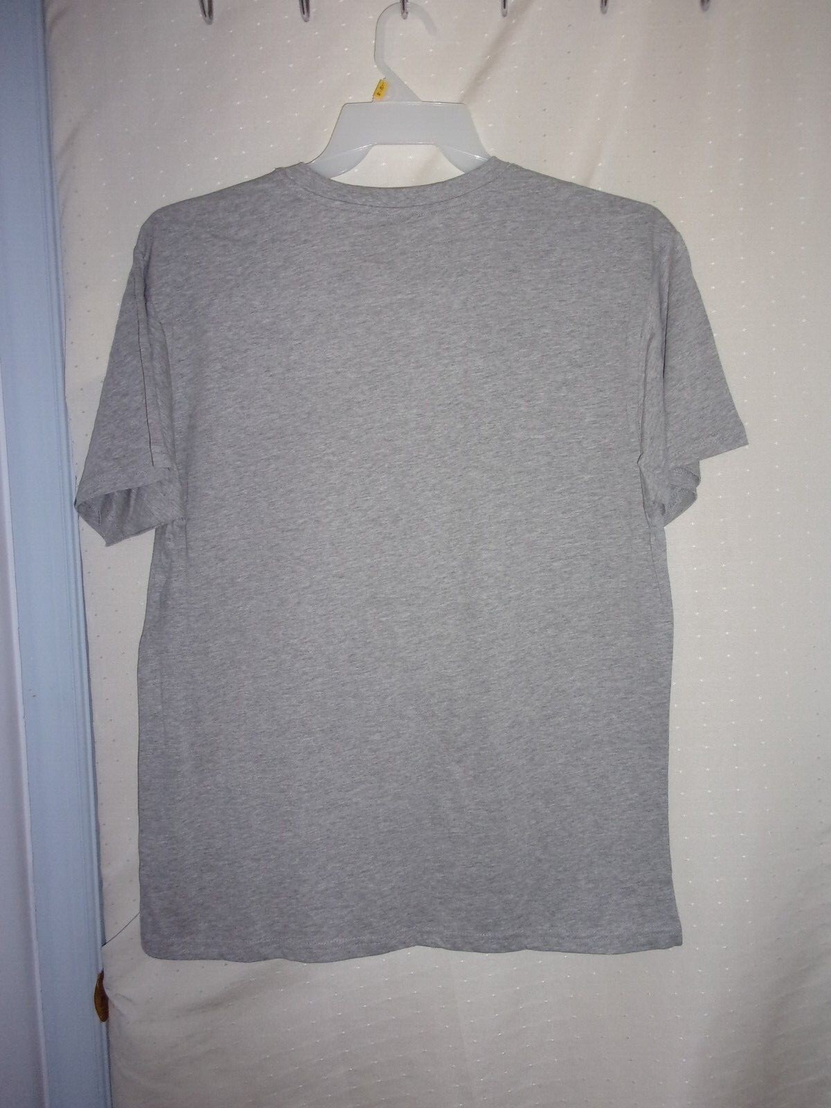 BROOKLYN VERTICAL MENS GRAY GRAPHIC T-SHIRT SIZE LARGE “ONE MONTH CAN’T HOLD…”
