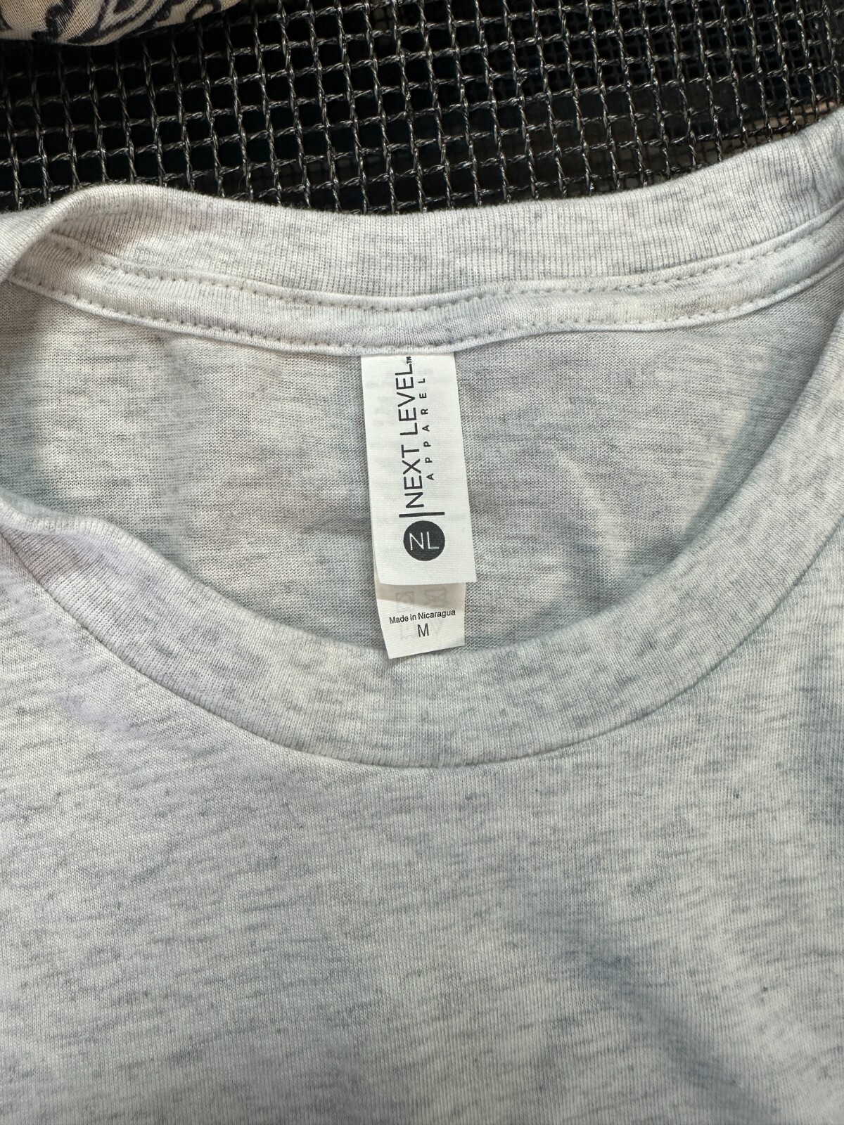 🔥 Next Level Men Triblend Fabric Laundered Short Sleeve T-shirt Medium 6010