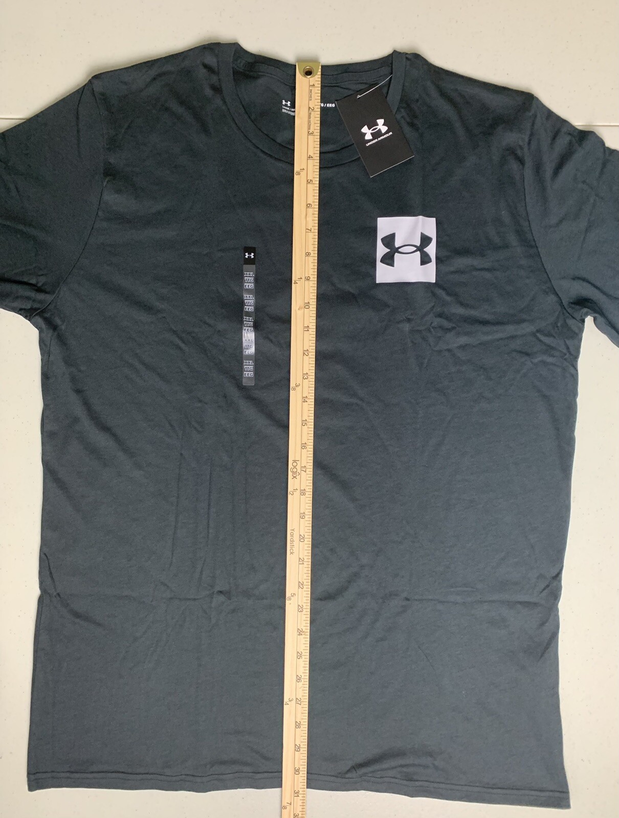 Under Armour Athletic Black Box Logo Loose Fit Graphic T-Shirt 2XL XXL Brand New