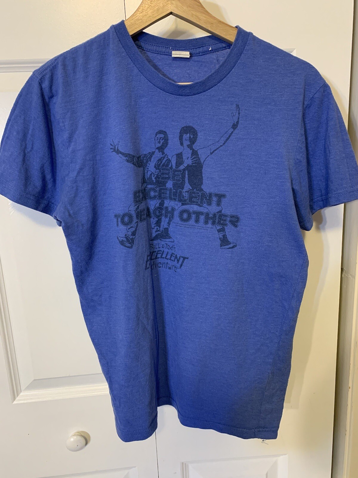 Bill & Teds Excellent Adventure Men’s Sz S T-Shirt Blue