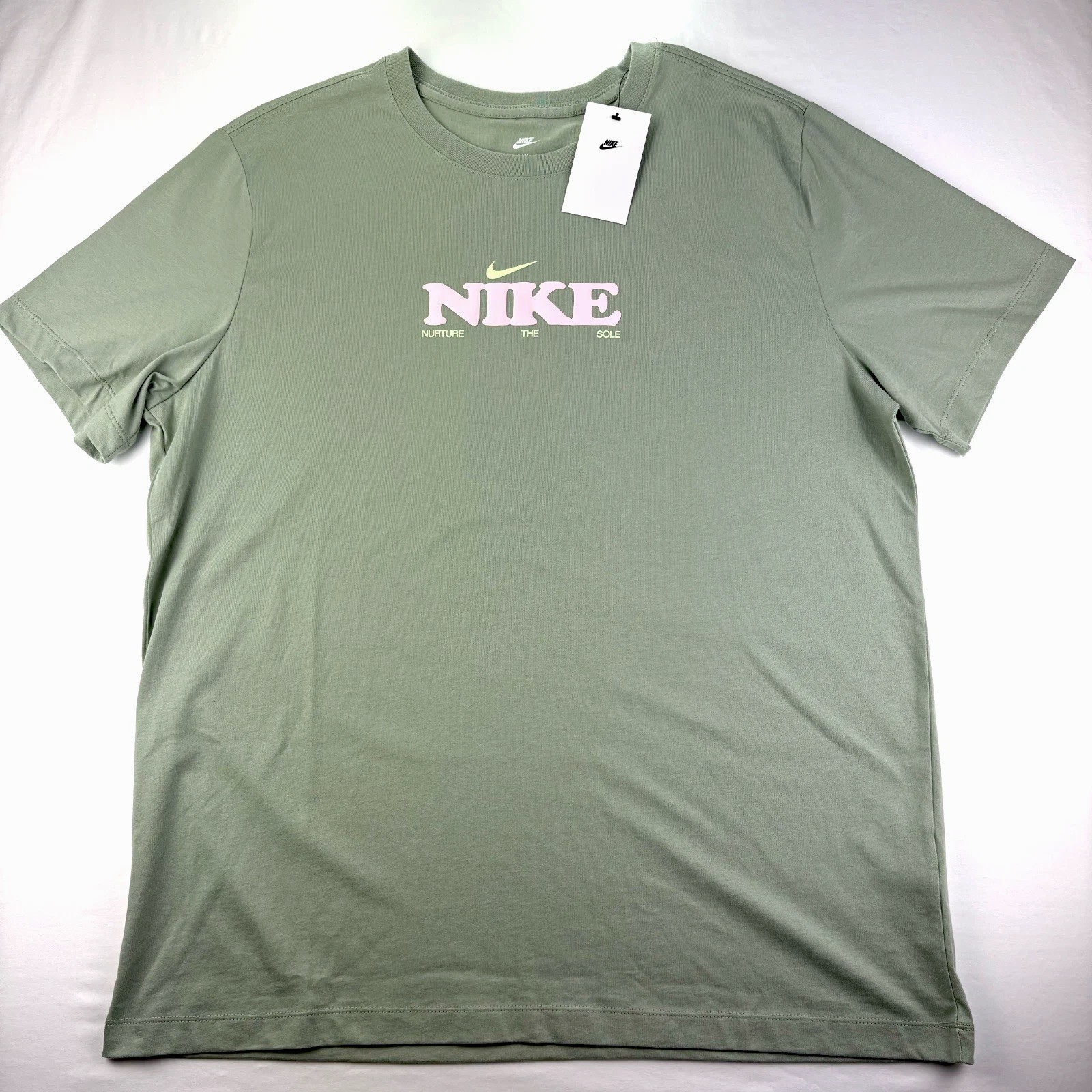 Nike Swoosh Logo Shirt Mens XL Olympian Sport Classic Cotton Graphic Print NEW