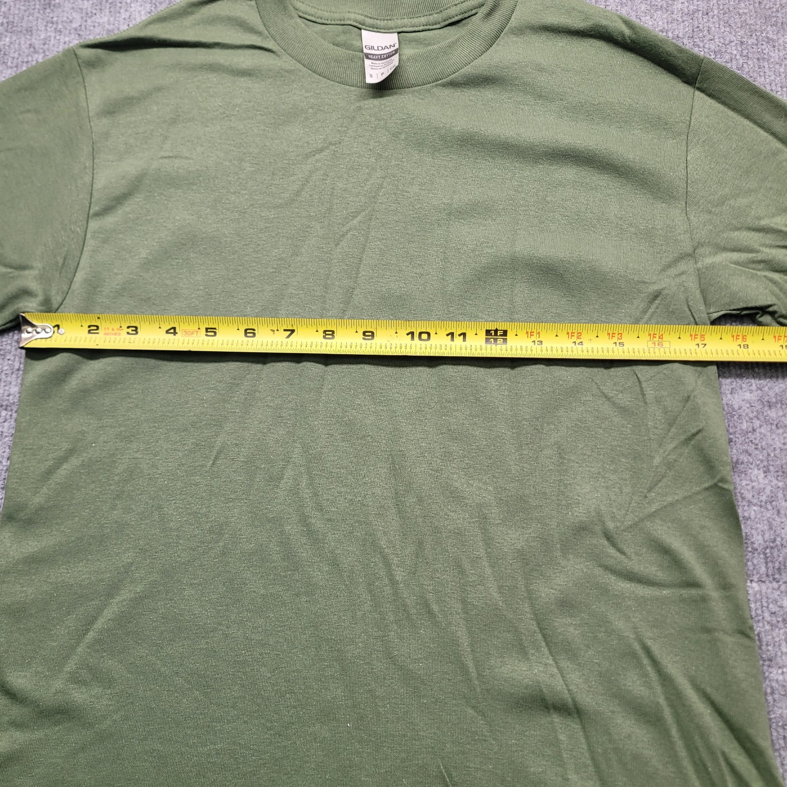 Gildan G540 Men’s Heavy Cotton Preshrunk Long Sleeve Shirt Green Size Small