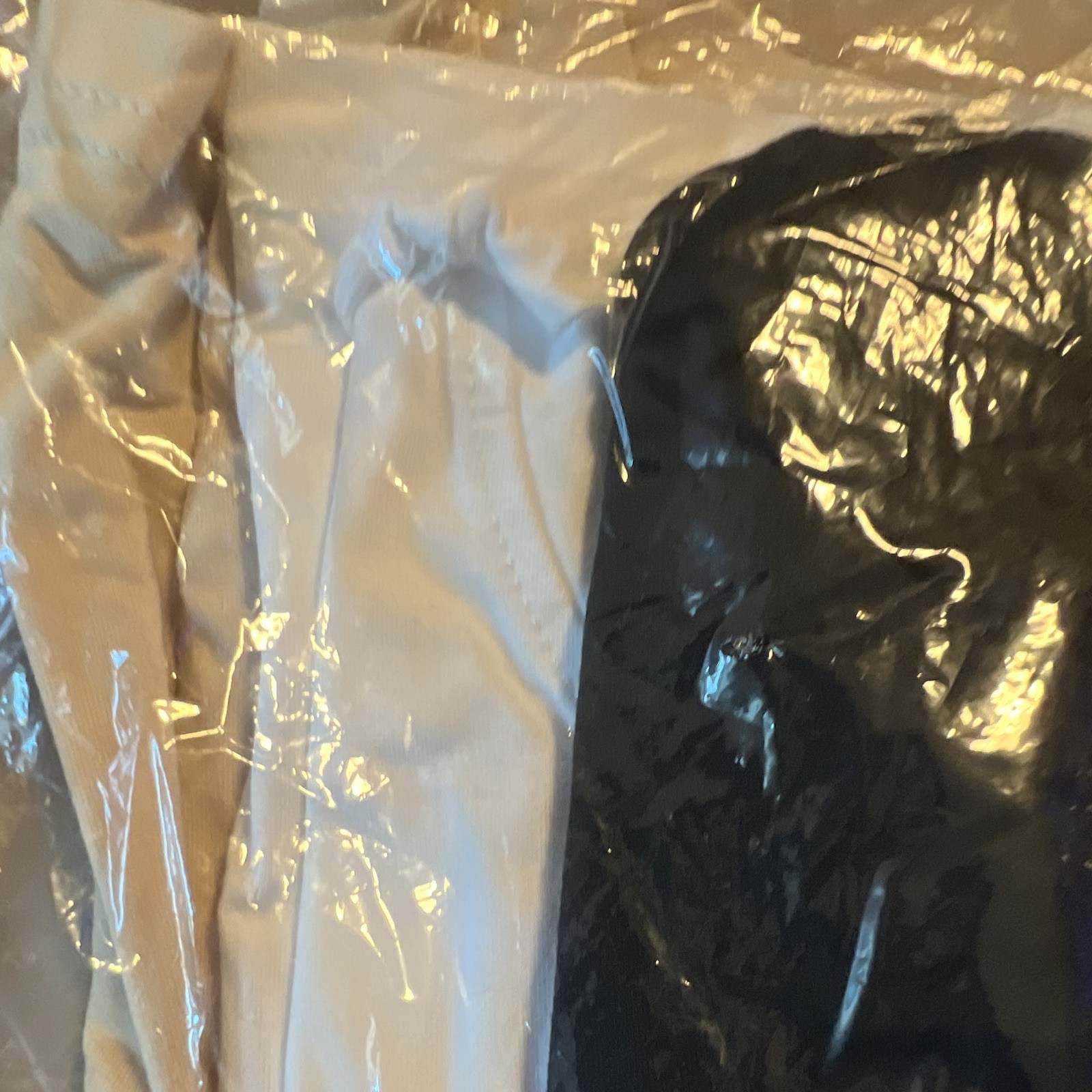 Men’s XXL Regular Black & White Solid T-Shirt, 4 Pack Lot