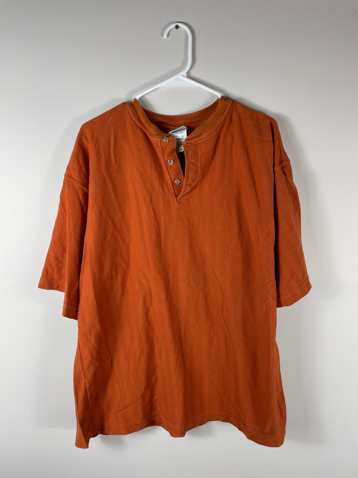 VTG Carhartt Short Sleeve Henley T-Shirt Mens XL Orange Textured Woven