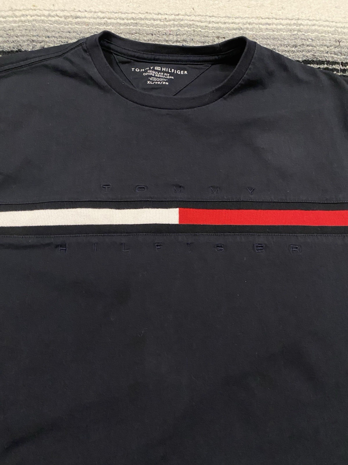 Tommy Hilfiger Y2K Style Tino T Shirt Mens XL Black Embroidered Logo Tee