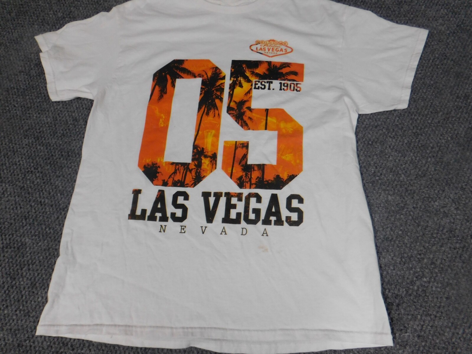 Las Vegas Mens Shirt Large White workout lifting