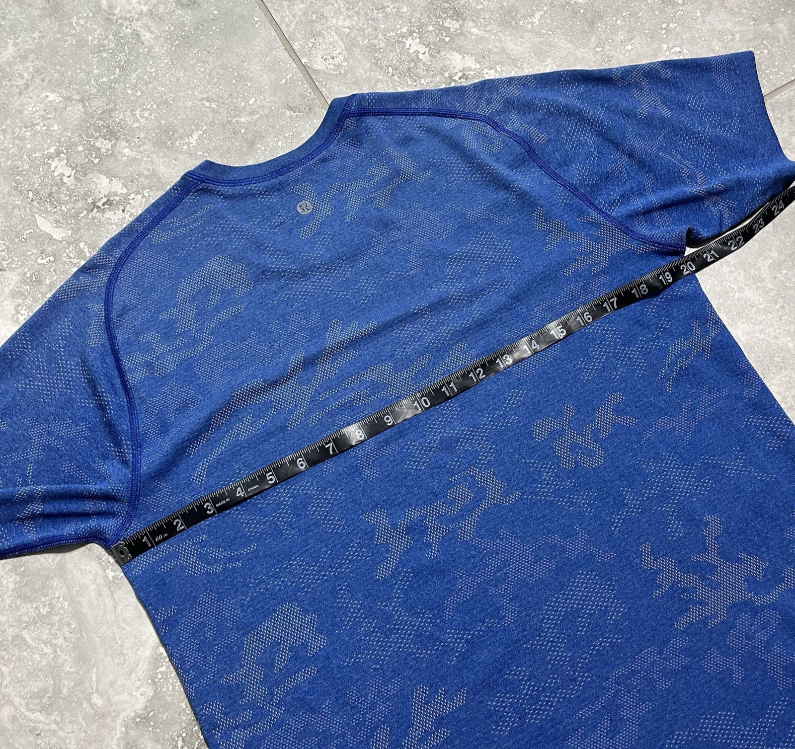 Lululemon Metal Vent Tech Short Sleeve Tee T Shirt Blue Camo Stretch Training M