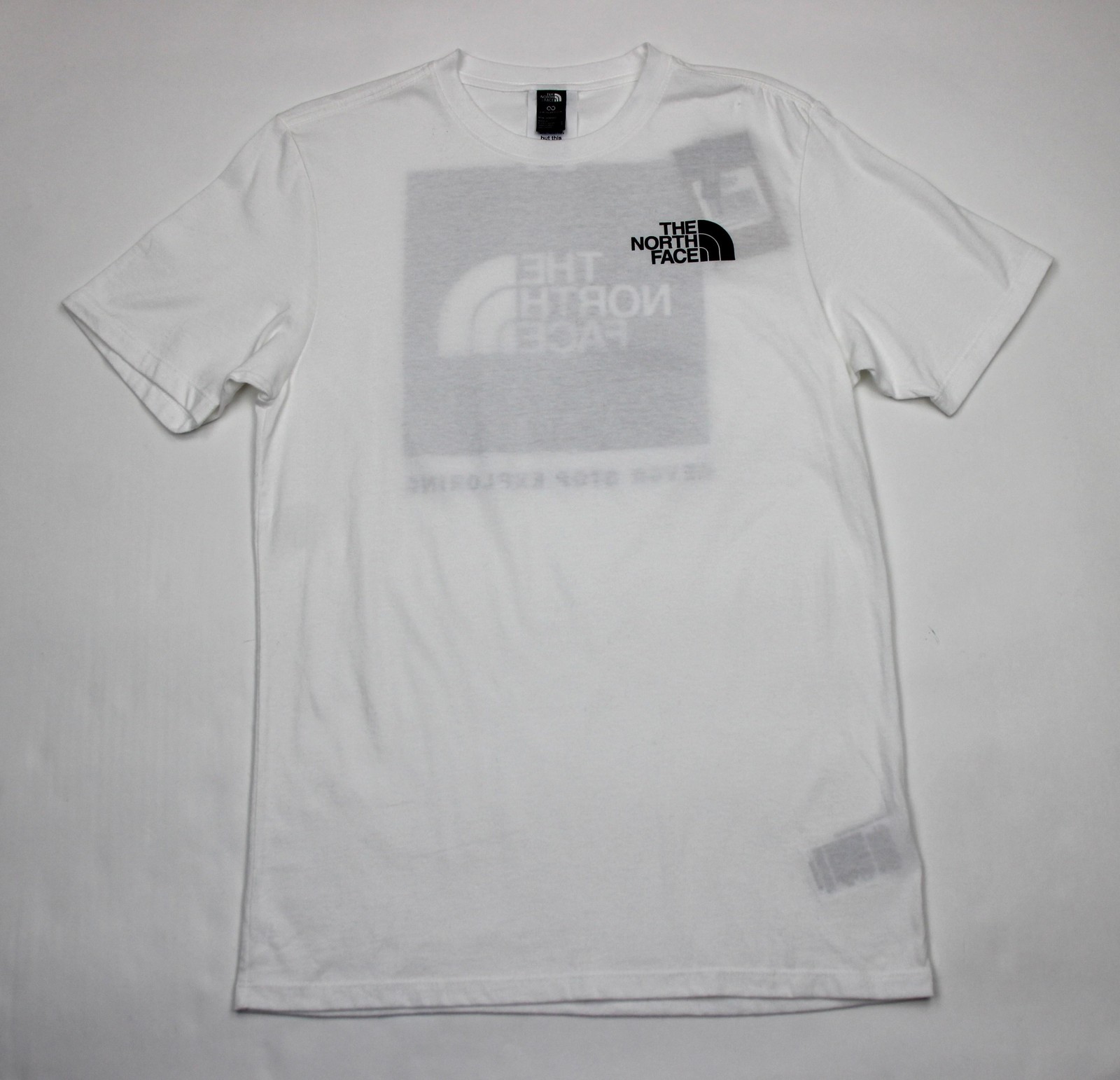 The North Face Box NSE T-Shirt Mens Small White Logo Graphic NWT Outdoor
