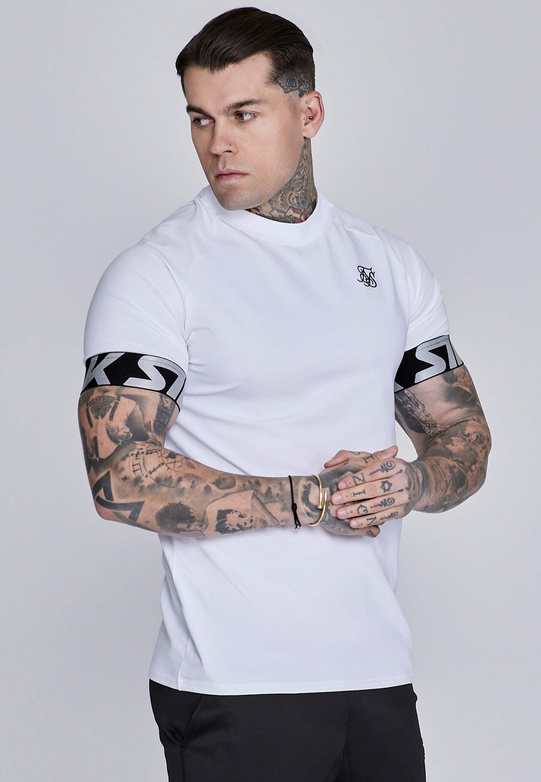 SikSilk Men’s Short Sleeved Muscle Fit Crew Neck Tech T-Shirt Tee White