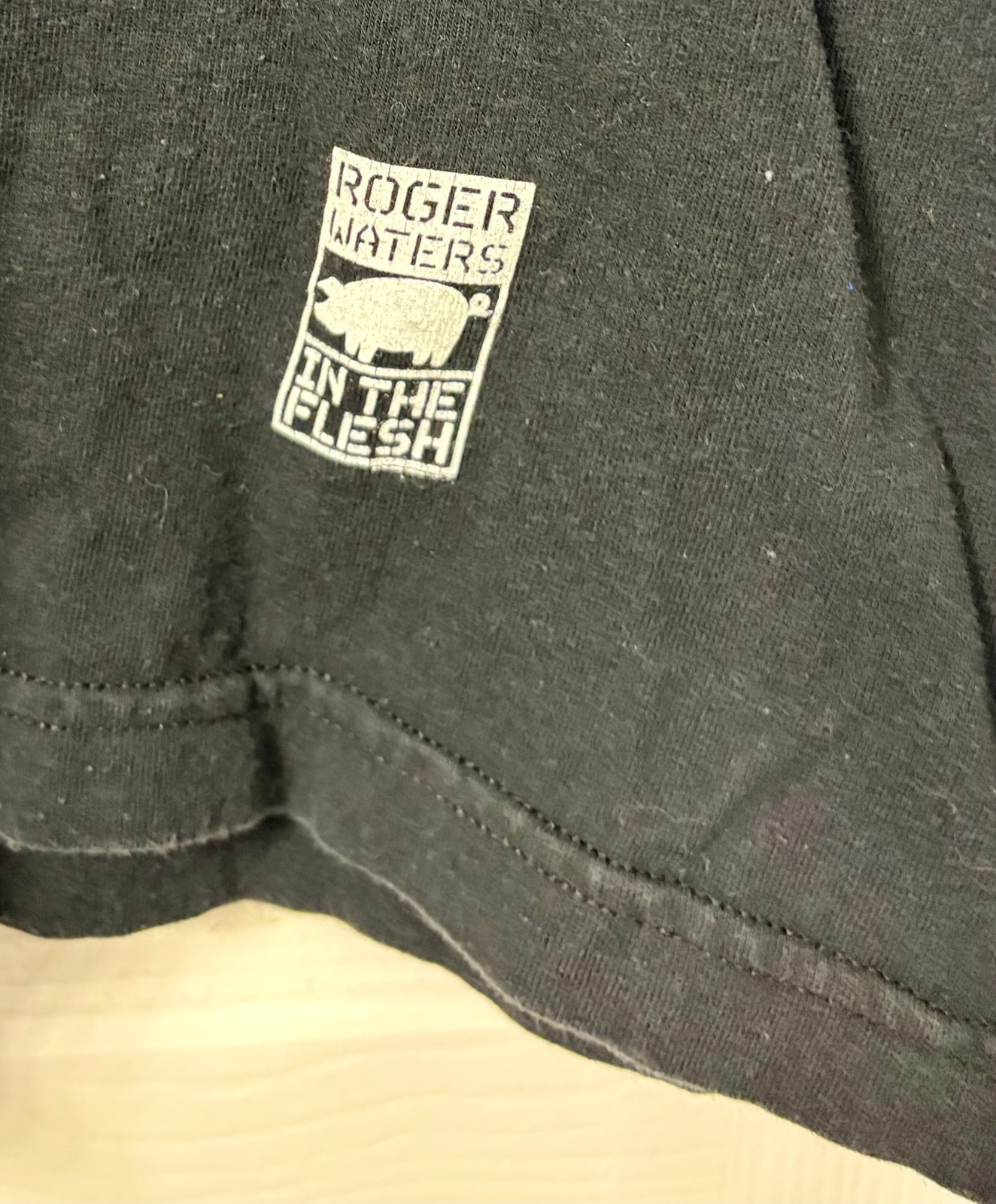 Vintage Roger Waters In The Flesh 2000 Tour T Shirt Sz XL Pink Floyd