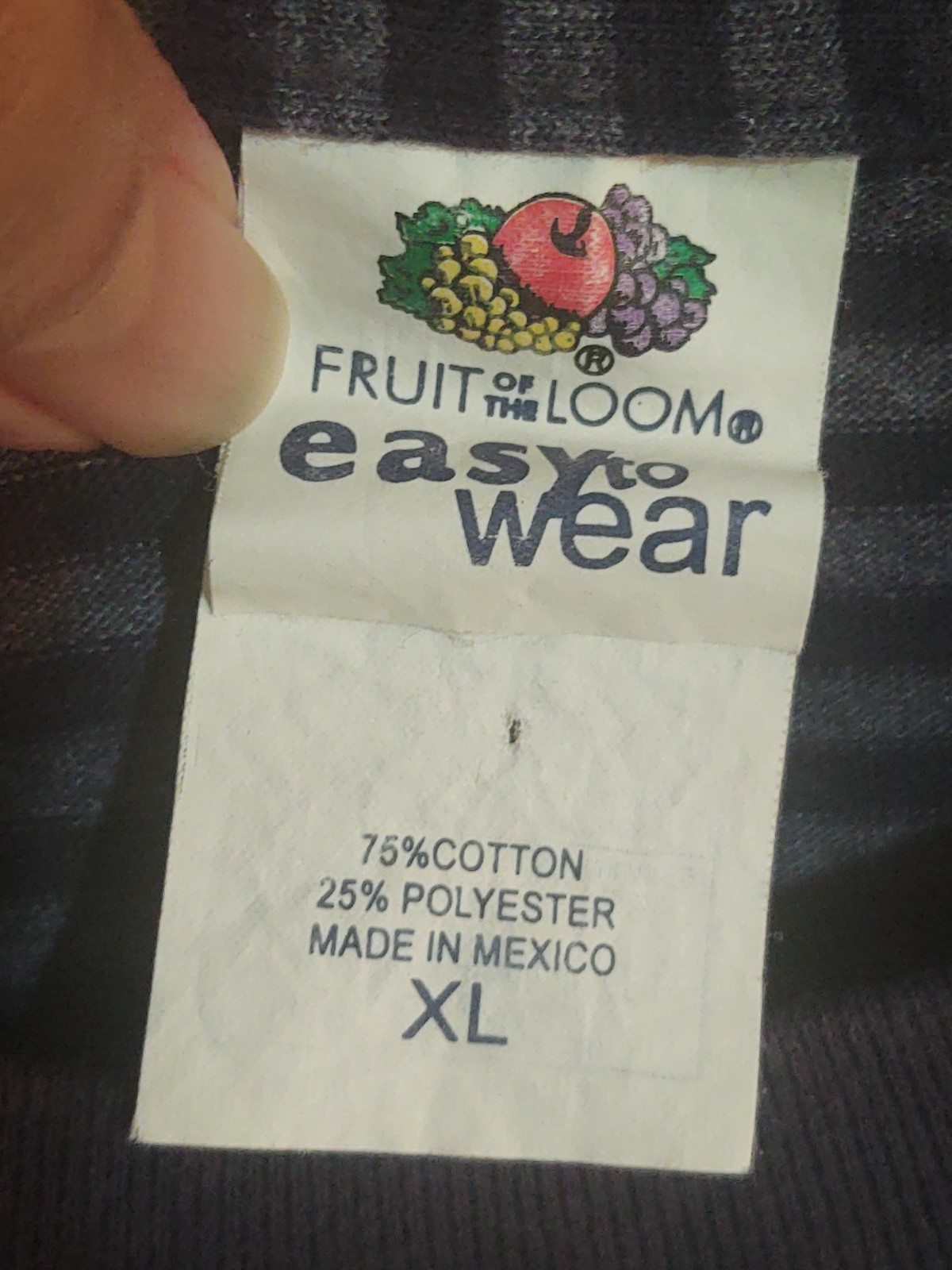 Fruit of the Loom Easy Wear T-shirts Dark Blue Color Stripe Design Size XL