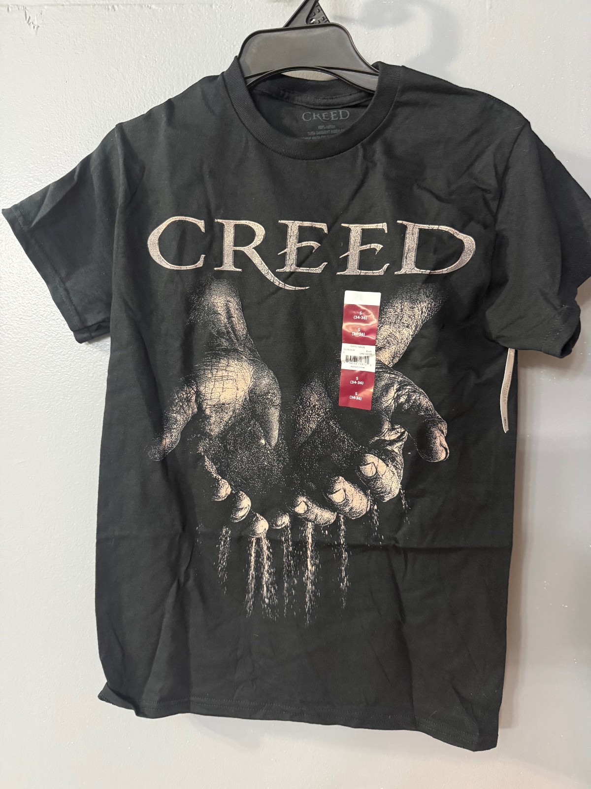Creed Hands Graphic Band T-Shirt Black Men’s Size S (34-36) NWT