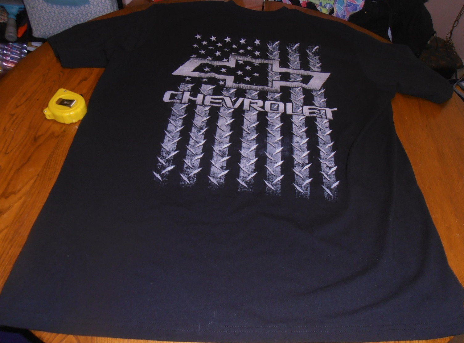 NWT- CHEVROLET “TIRE TRACKS USA FLAG” S/S BLACK T-SHIRT MEN’S 3XLT