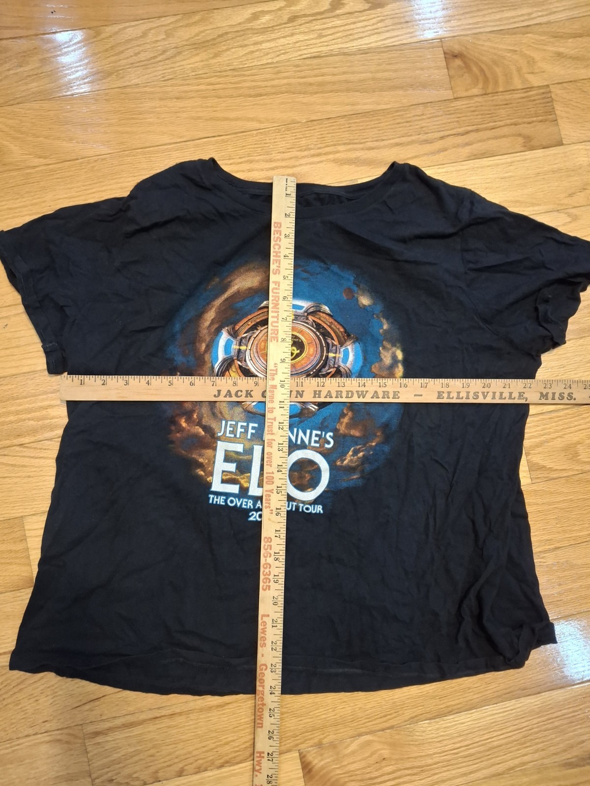 Jeff Lynne’s ELO Electric Light Orchestra Over And Out Tour 2024 Large Band Tee