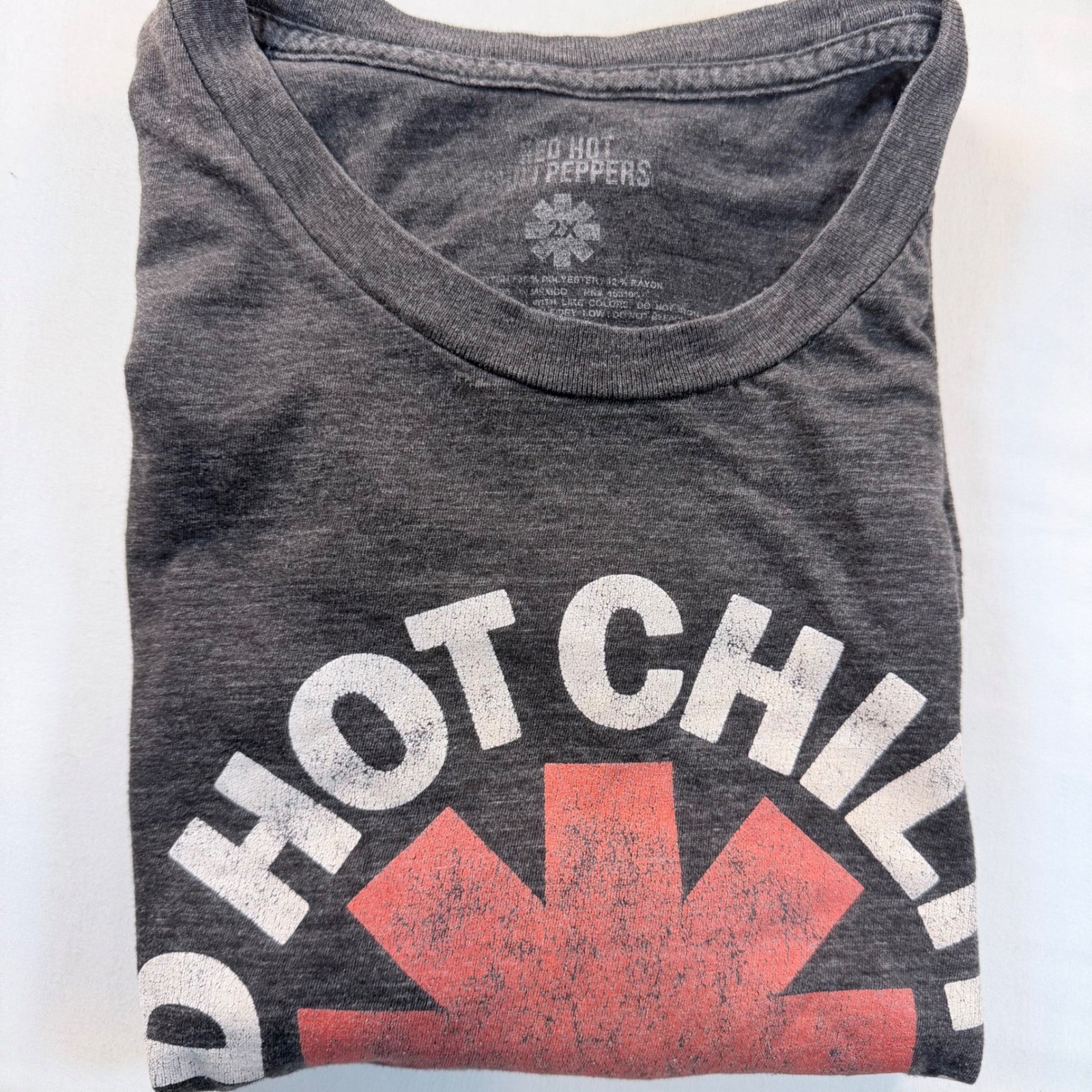 Red Hot Chili Peppers T Shirt Mens 2XL Gray Distressed Logo Graphic Band Tee
