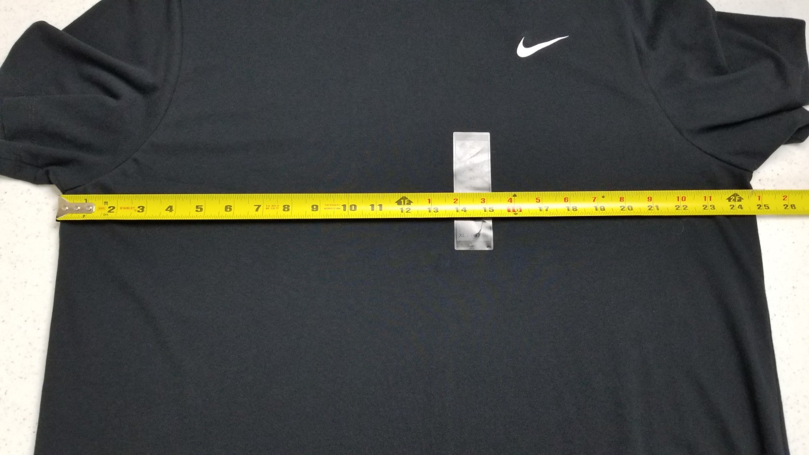 NIKE SWOOSH OUTFIT SHIRT + SHORTS SET GYM WORKOUT BLACK GREY NEW (SIZE XL)