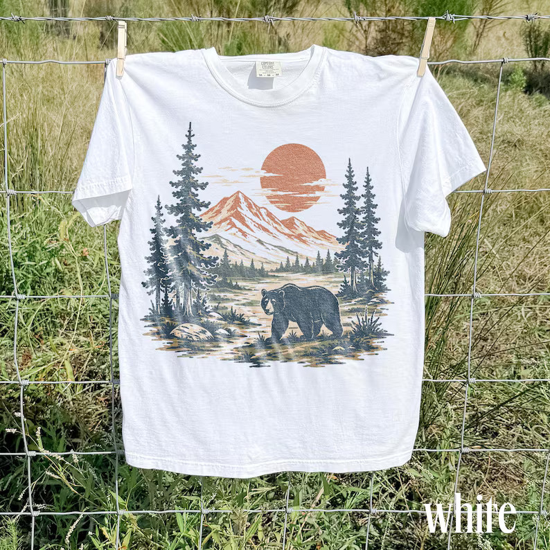Classic Bear Wilderness Nature Outdoors Animal Comfort Tee