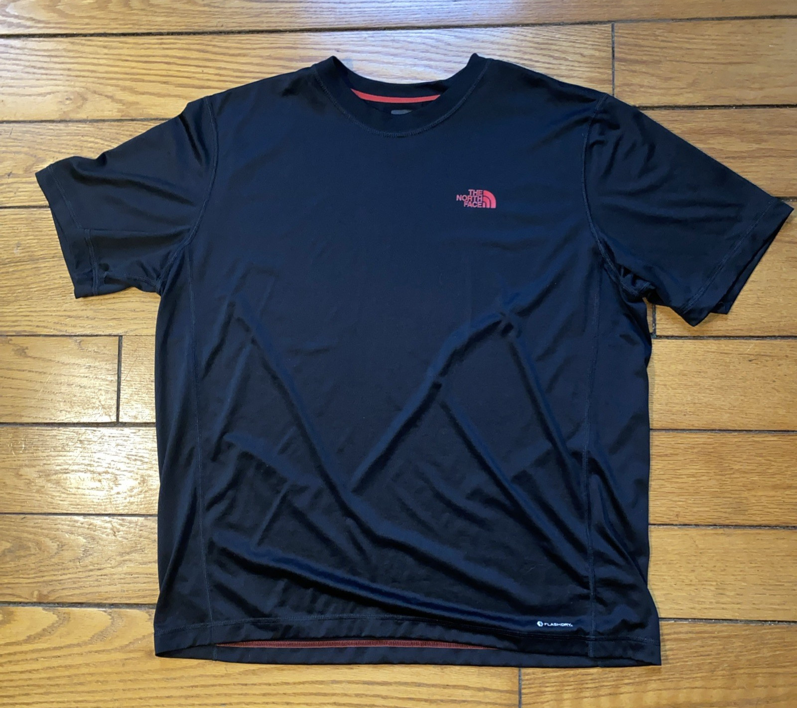 Men’s Large The North Face Short-Sleeve Flash-Dry Base Layer T-shirt Black