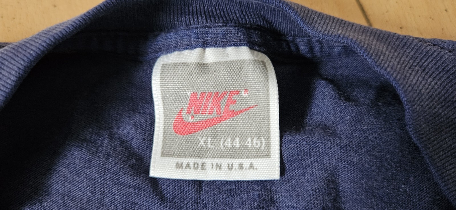 Vintage 80s 90s Nike SWOOSH Spellout Logo T-Shirt XL Single Stitch