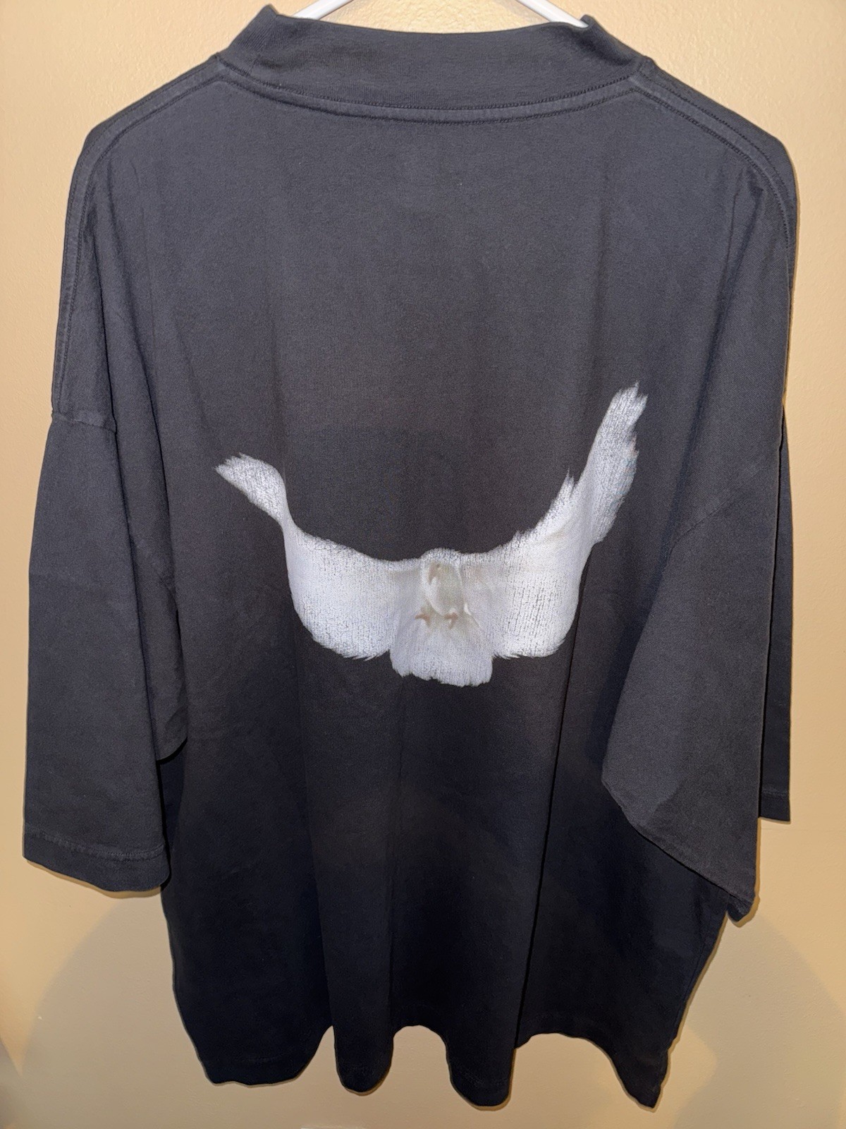 Yeezy Gap Engineered By Balenciaga Dove 3/4 Sleeve T-Shirt Medium