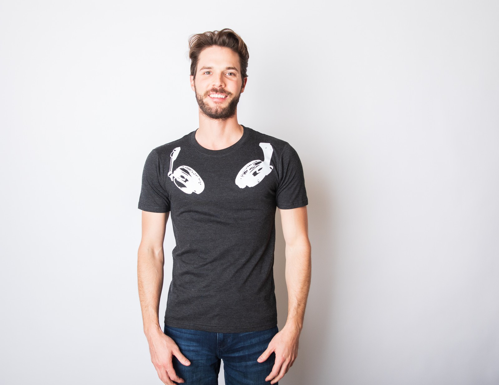 Mens Glow In the Dark Headphones T shirt Cool Music Lover DJ Funny Graphic Tee