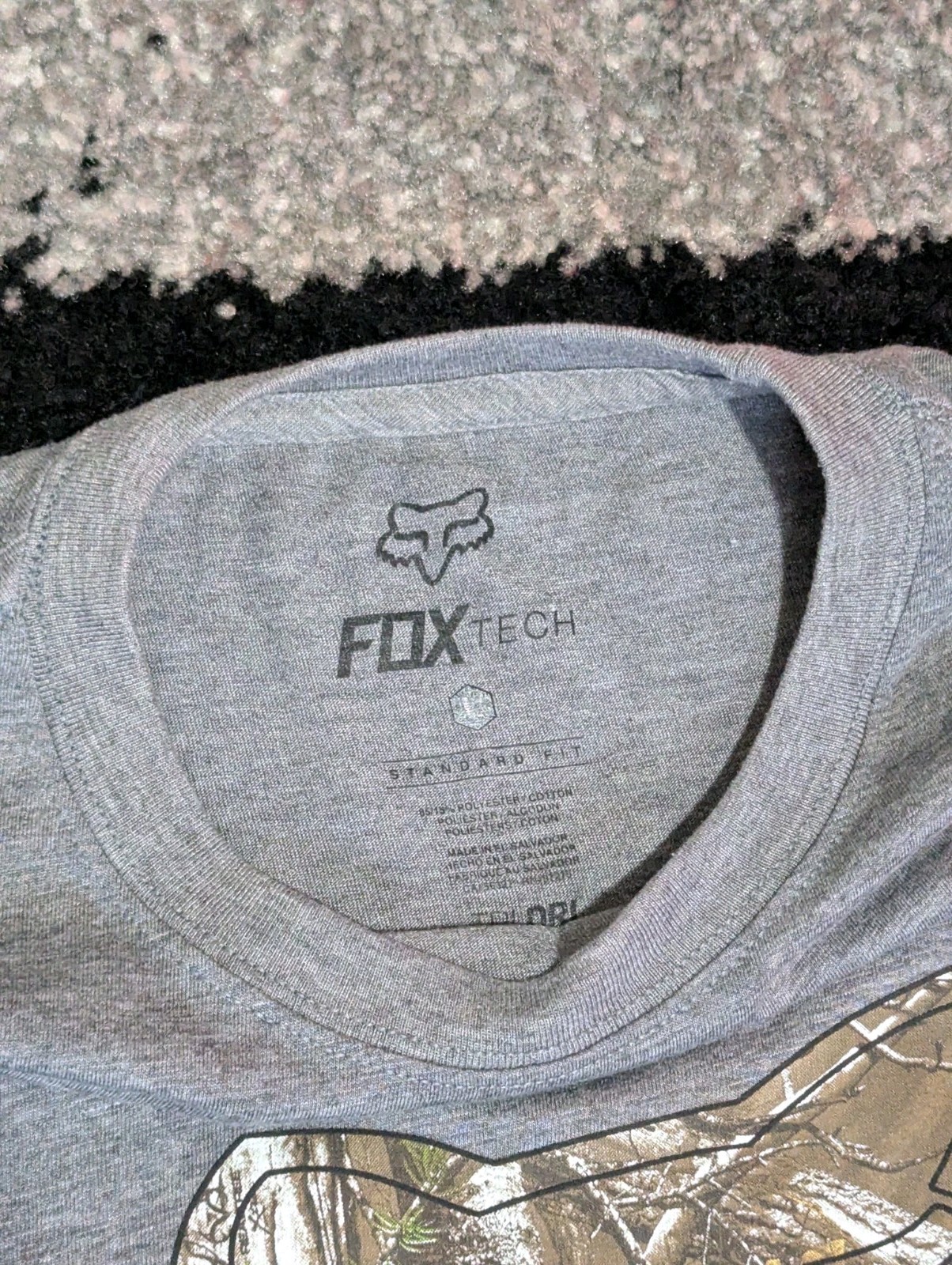 Fox Men’s Gray Cotton Knit T-Shirt L Short Sleeve Crew Neck Camo Logo