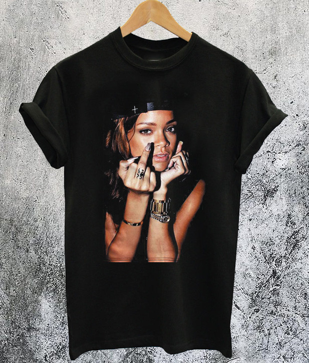 Rihanna One Sided Black Tee All Sizes S-5XL Men T-shirt 1F2666