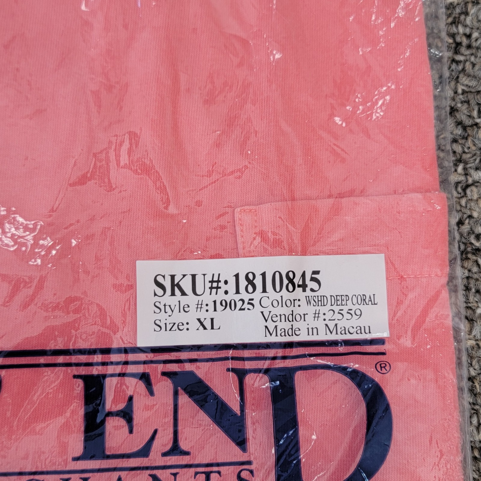 Land’s End Men’s XL 46-48 Deep Coral Sea Wash Pocket T-Shirt New With Tags