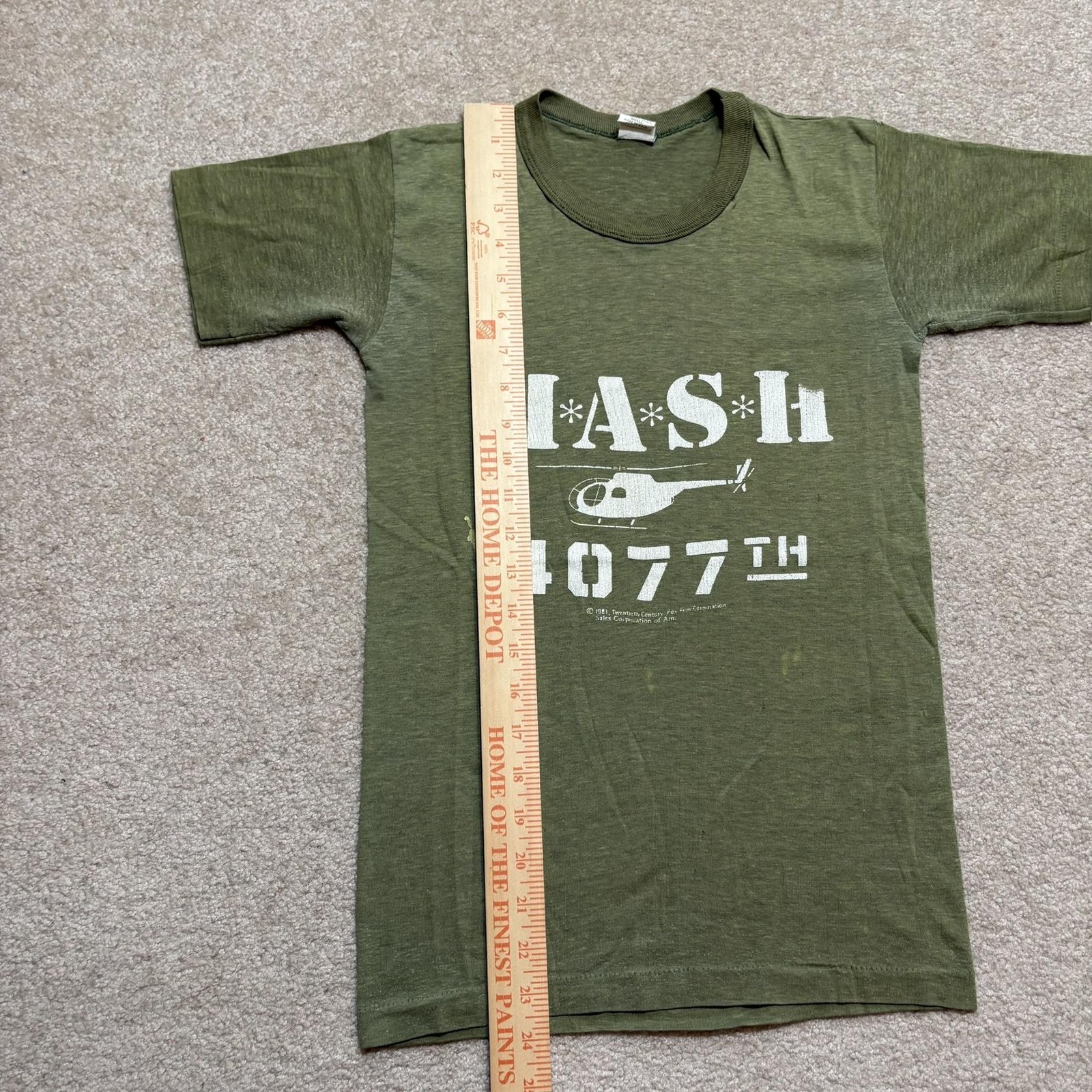 Vtg MASH 4077th Shirt Mens Small Green Helicopter Military TV Promo 1981 USA Tee