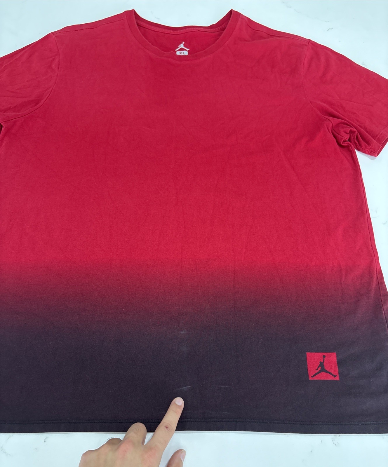 Air Jordan Mens 12 T-Shirt Fadeaway Shirt Red Black Gradient Extra Large XL