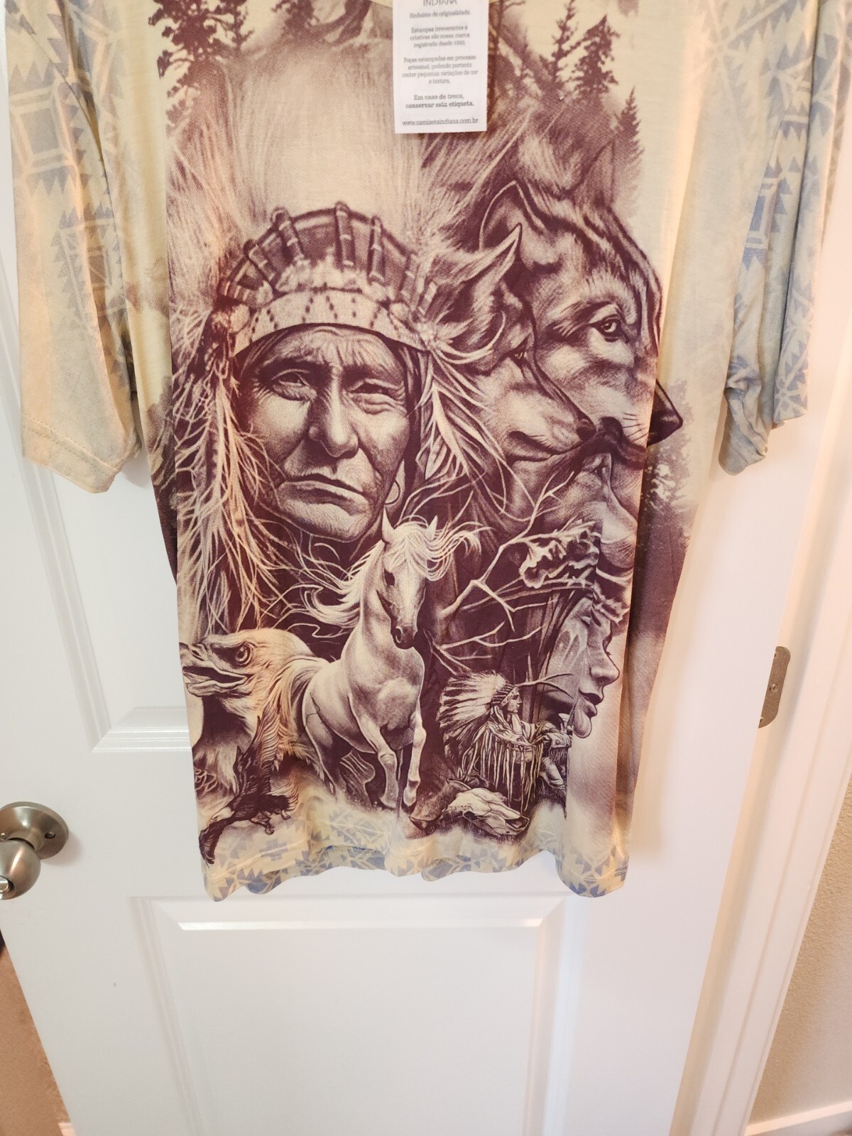 NWT Indiana Nativos T-Shirt Mens Size M Medium Native American Indian Chief Wolf