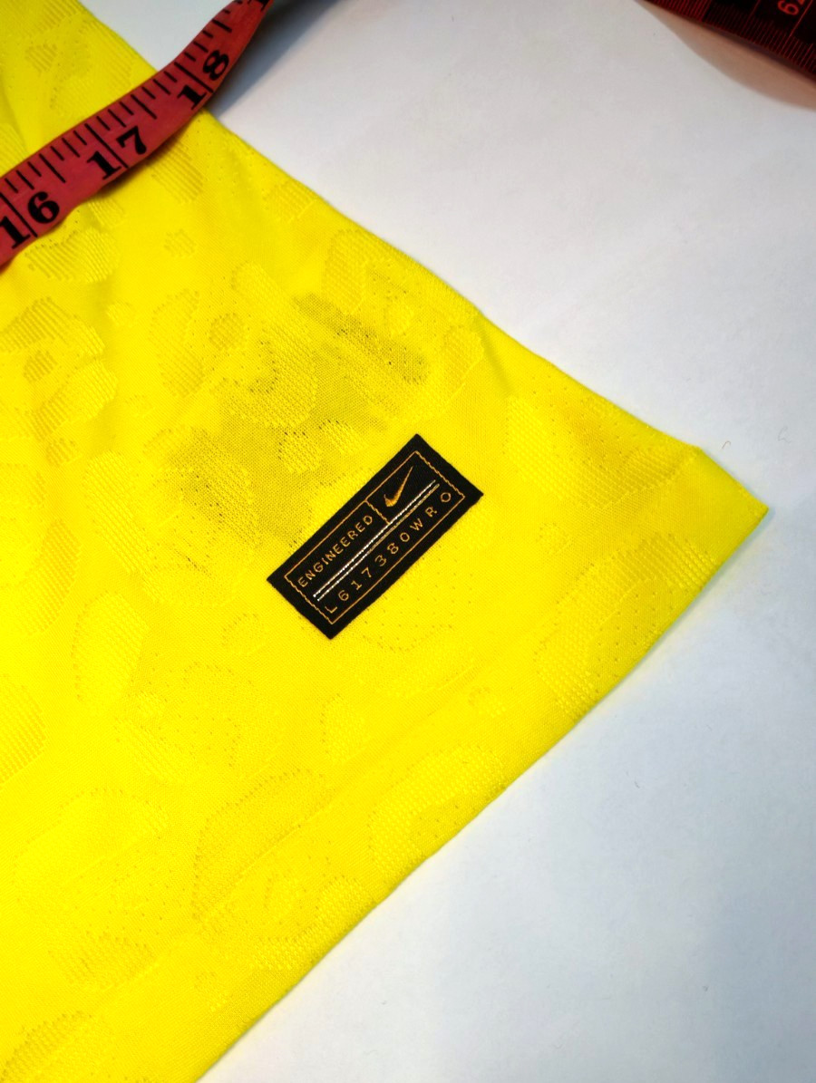Nike Brazil 2022 World Cup Home Jersey Player Issue Dri-FIT ADV Yellow Mens Size