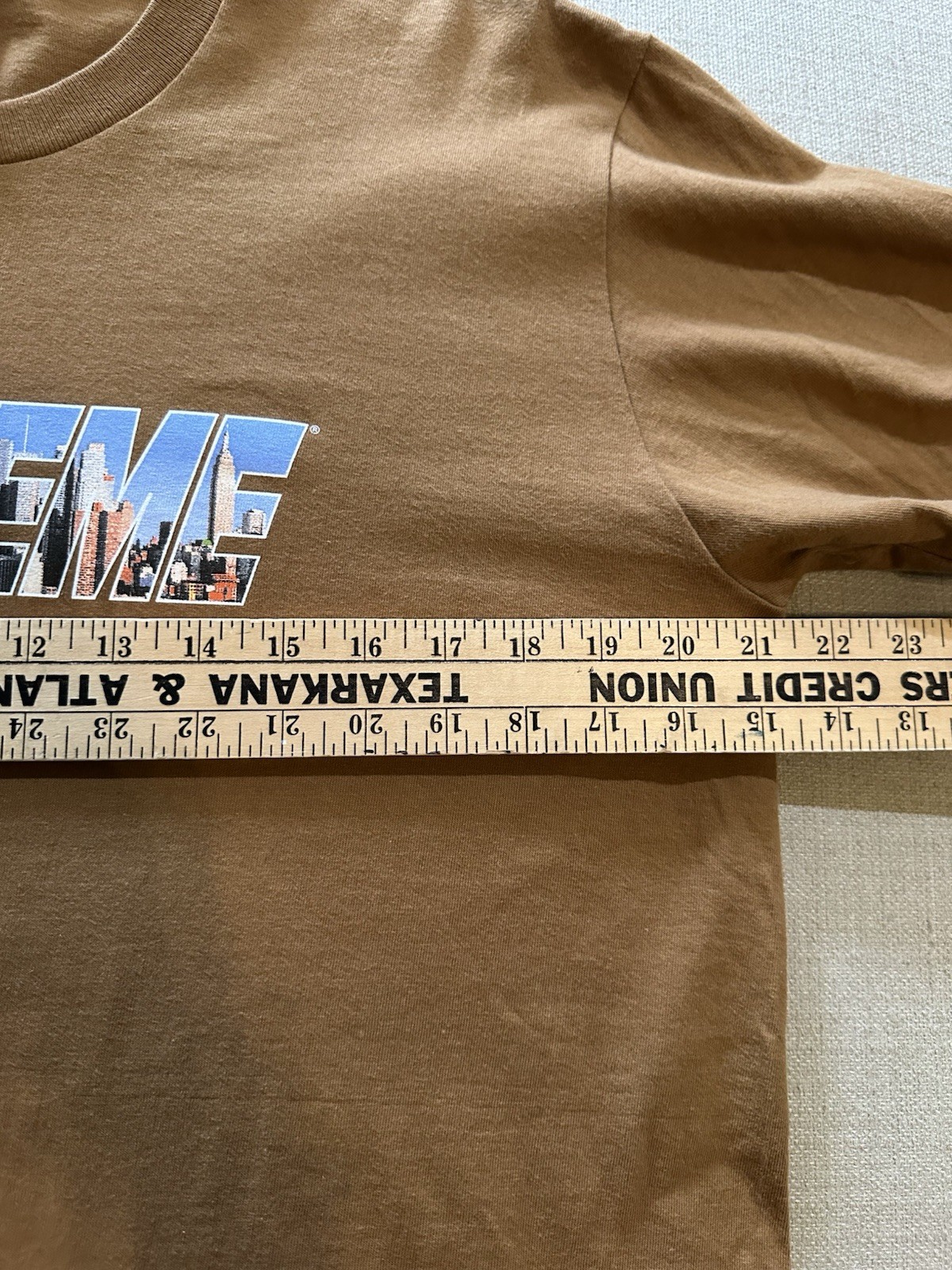 Supreme Gotham Tee New York Brown Size M 100% Authentic READ