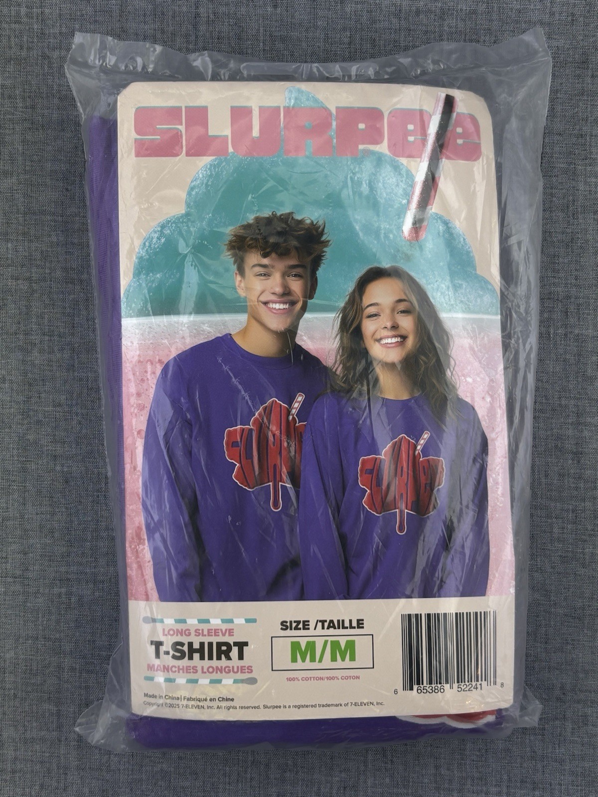 New 7-Eleven Slurpee Canada Maple Leaf Long Sleeve T-Shirt Purple Medium Retro