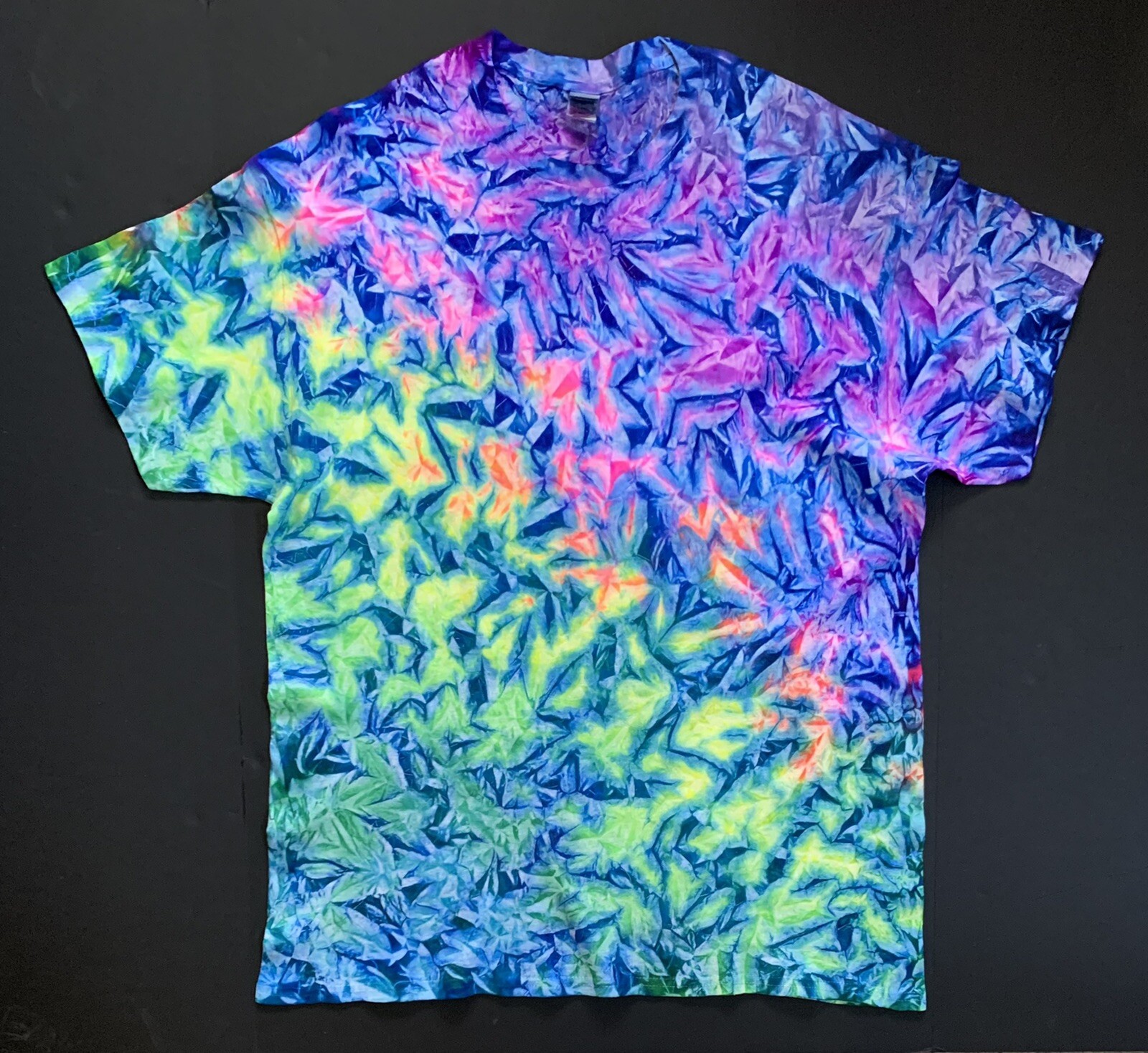 *New* 2XL – Sm Handmade Tie Dye, Rainbow Blue Cruncht Crinkle, Crew or V-Neck
