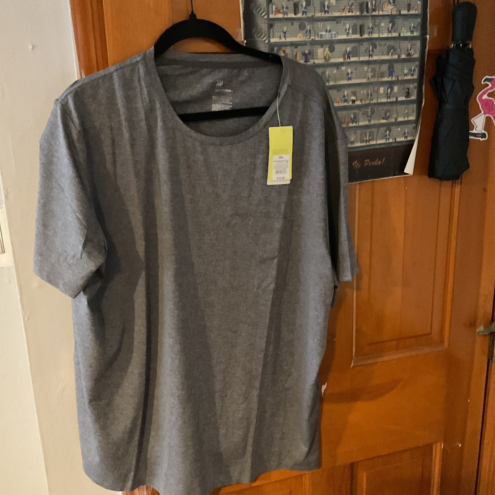 All in Motion Men’s Gray Short Sleeve Performance T-Shirt Heathered Gray- 2XL
