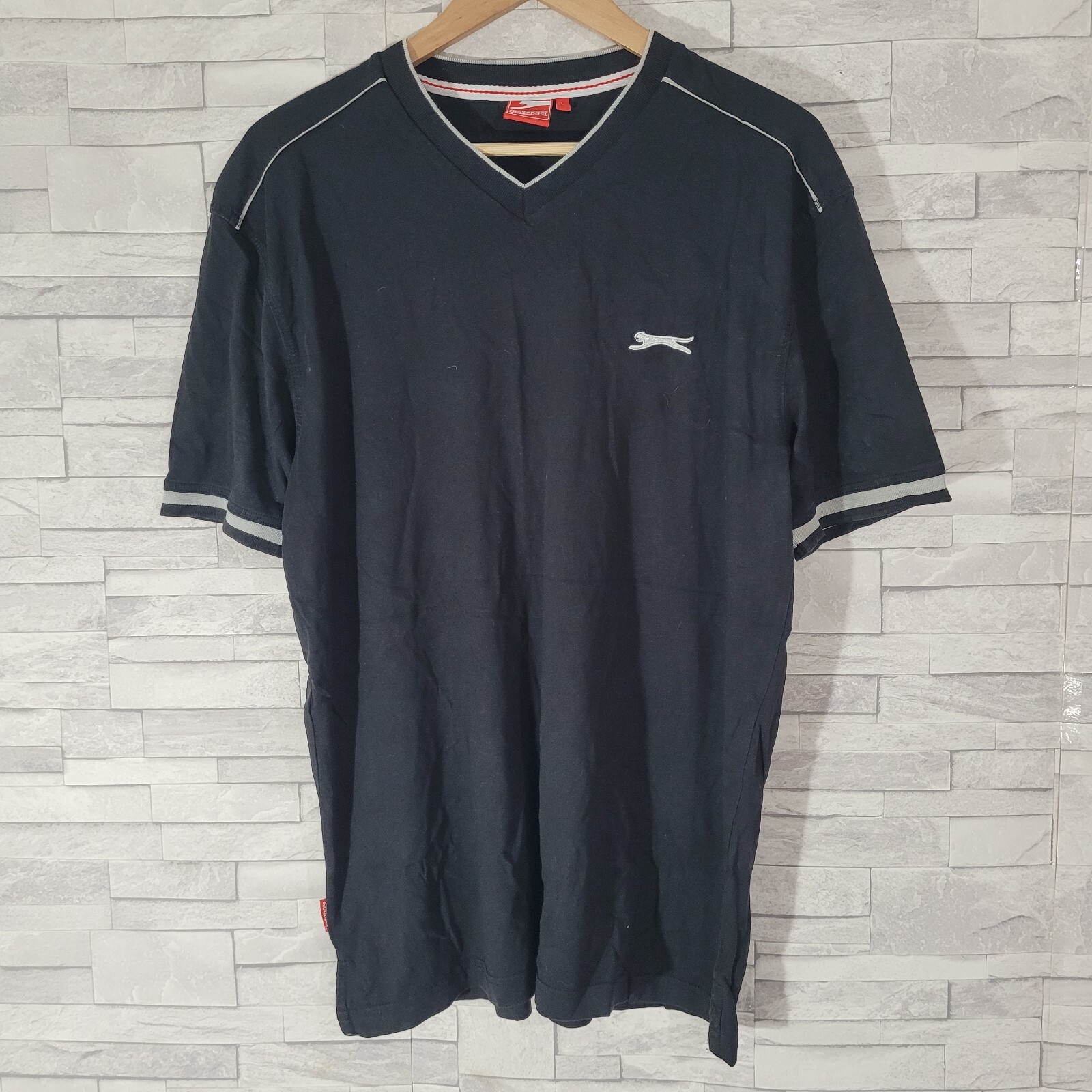Mens SLAZENGER T Shirt Black Large Top V Neck Gym Running Ringer Casual