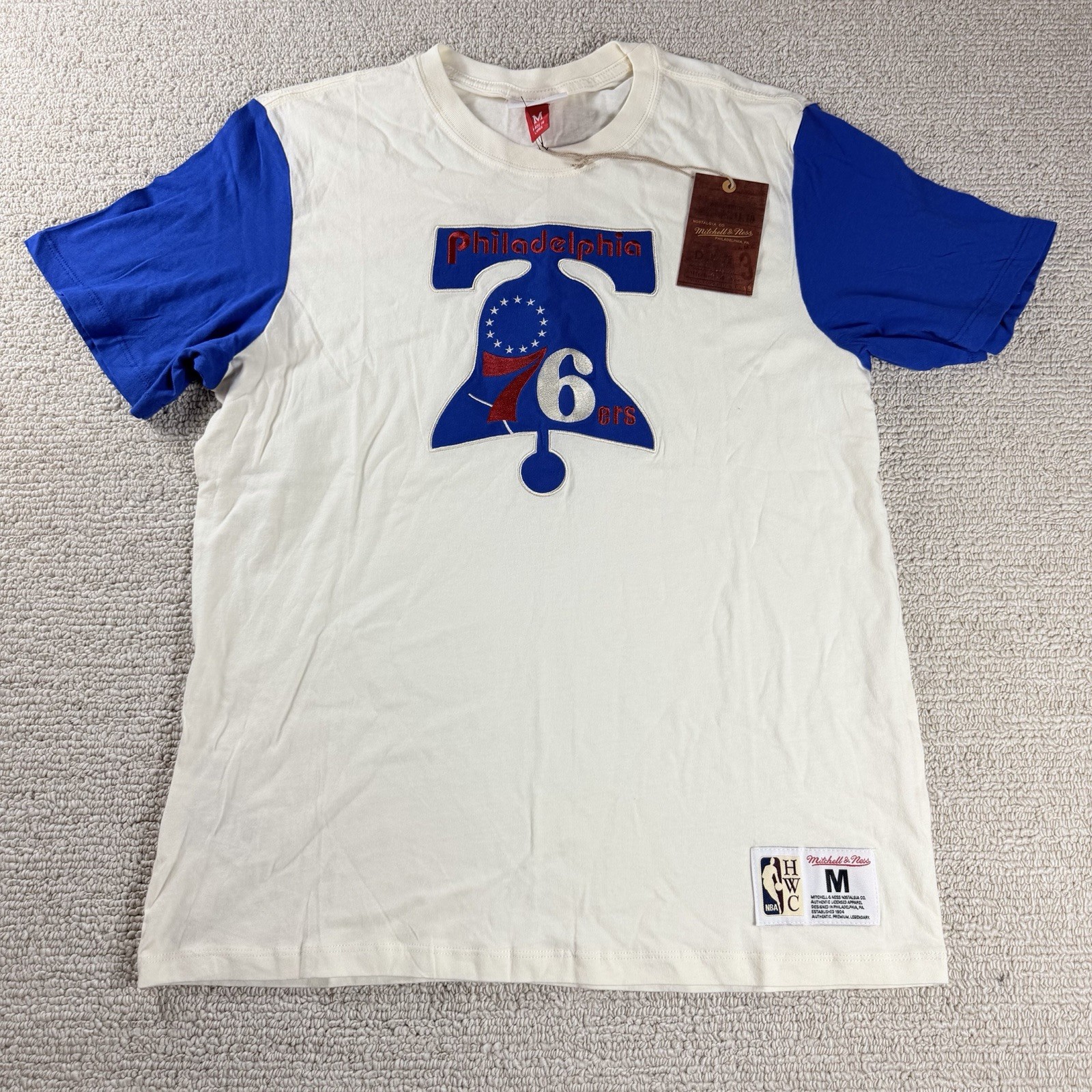 Mitchell & Ness Philadelphia 76ers Embroidered T-Shirt Beige Blue Men’s Size M