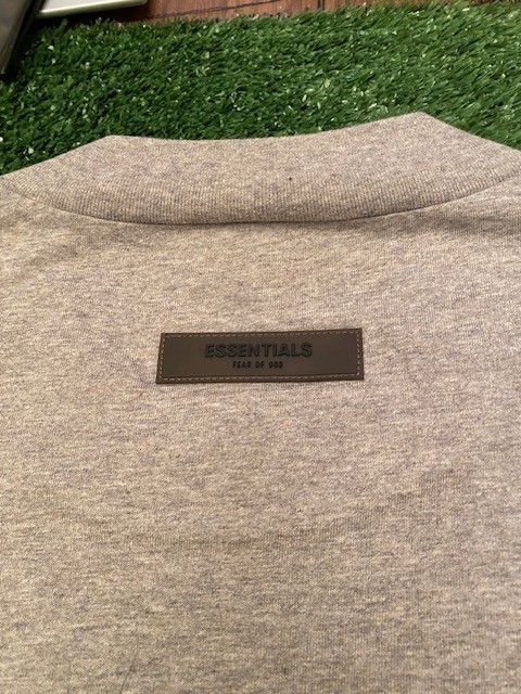 Fear of God Essentials Light Oatmeal T-Shirt Size Large